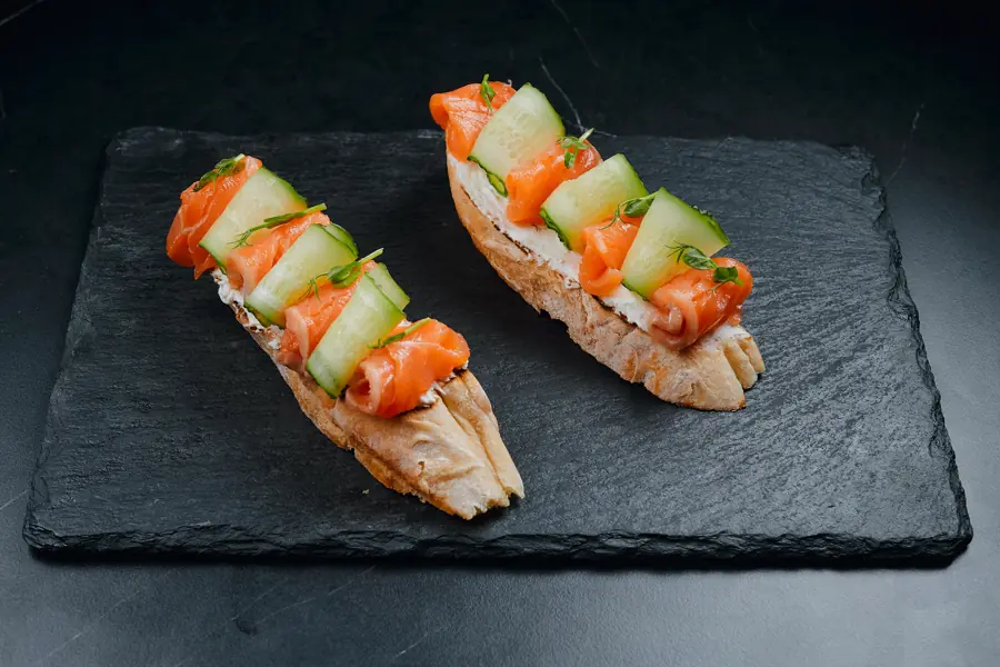 Bruschette cu somon